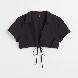 Black collared crop top